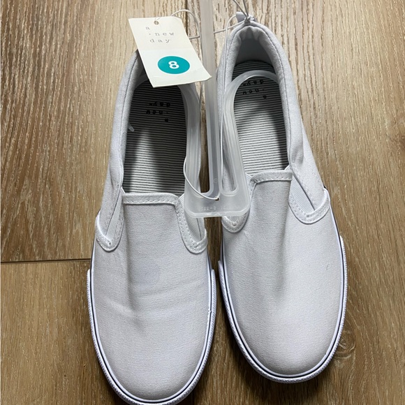 Women's Millie Twin Gore Slip-On Sneakers - A
New Day White - Picture 4 of 4